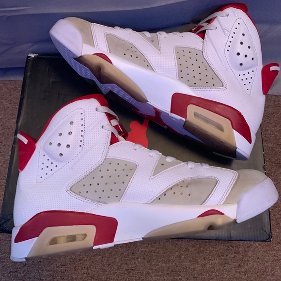 Jordan 6 Alternate size 10 - Picture 4 of 5